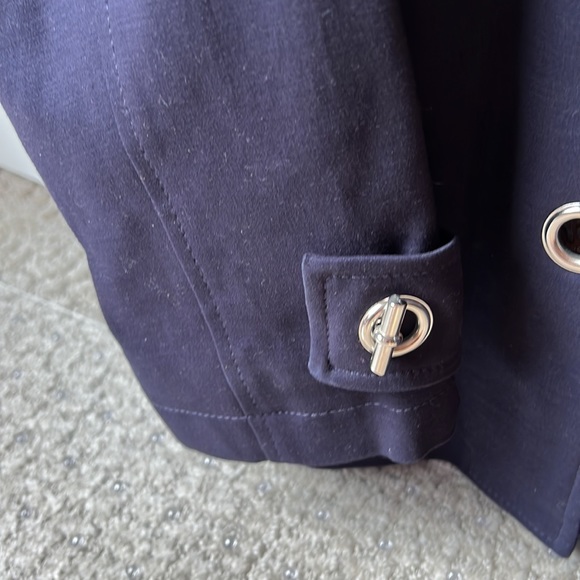 Blue Jacket with Silver bar closure - Picture 4 of 6